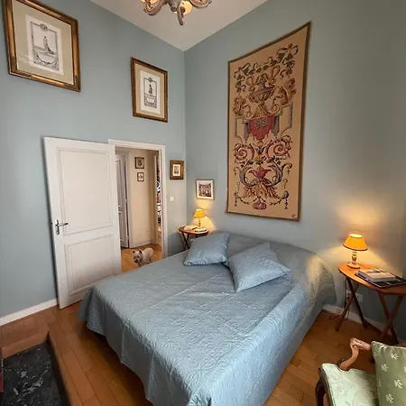Club Napoleon Apartment *